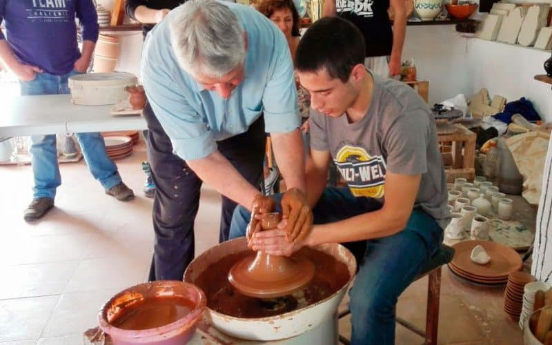 Visita a alfarería tradicional y talleres de cerámica